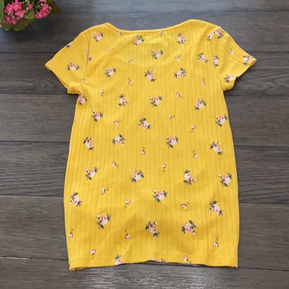 Abercrombie kids ribbed tee in mustard yellow - Picture 5 of 5